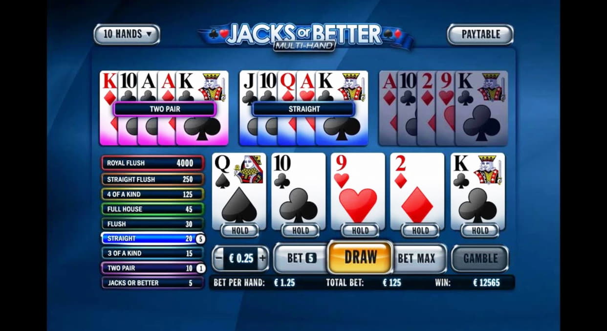 $230 Daily freeroll slot tournament at Platinum Play Casino