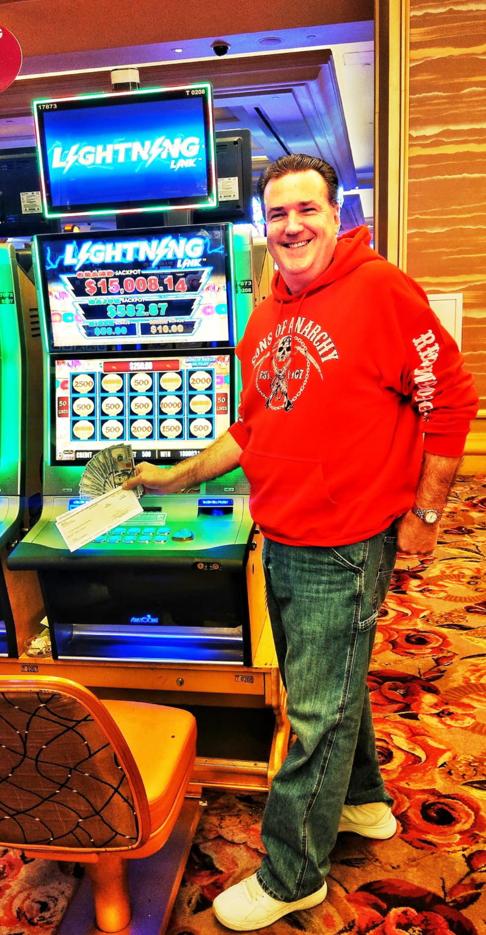 66 Free Spins at Omni Slots Casino