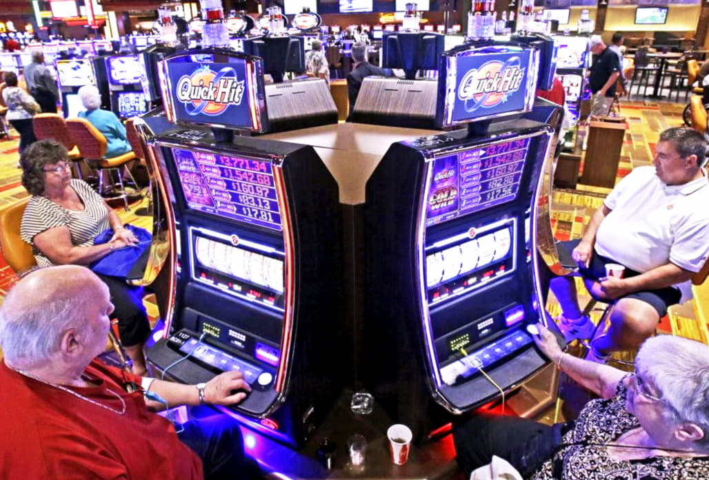$465 Mobile freeroll slot tournament at Slotty Vegas Casino