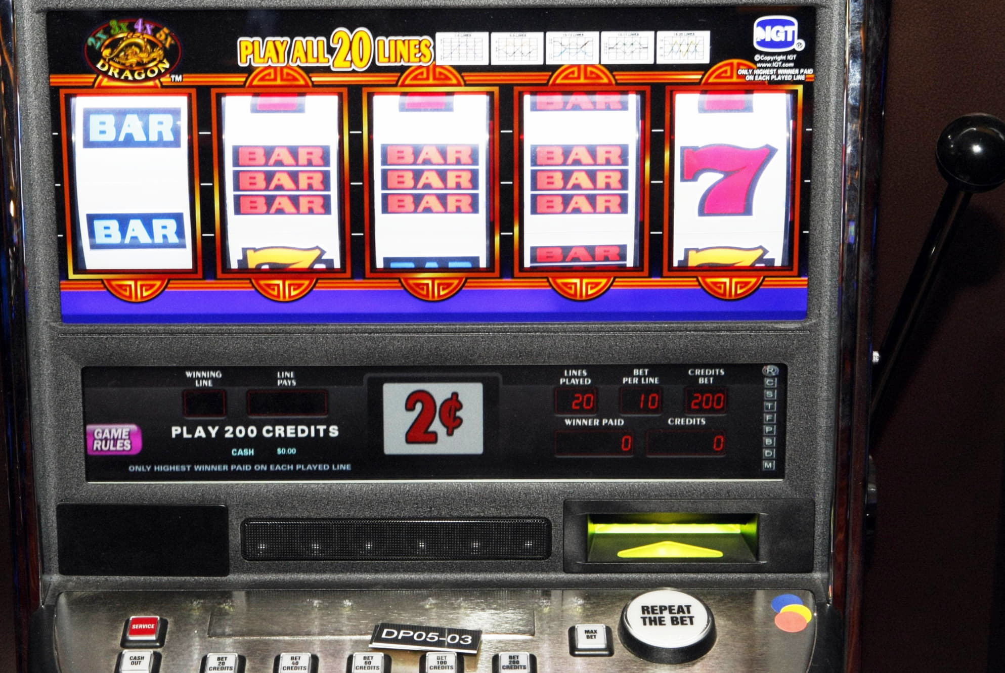 200 FREE SPINS at bWin Casino