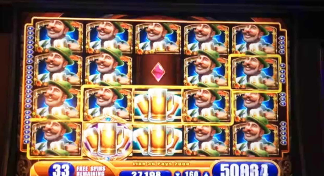 $385 Daily freeroll slot tournament at 888 Casino