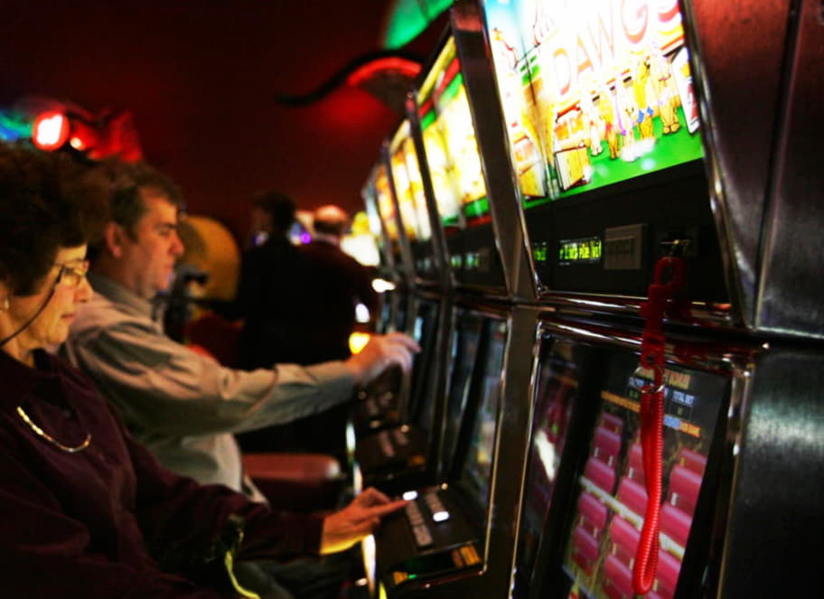 150 free spins no deposit casino at Estonia Casino 