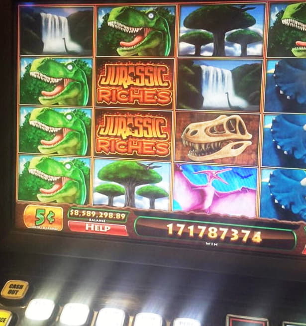 €820 Mobile freeroll slot tournament at Lucky Nugget Casino