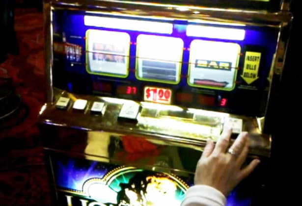 220 free spins no deposit at Wish Maker Casino