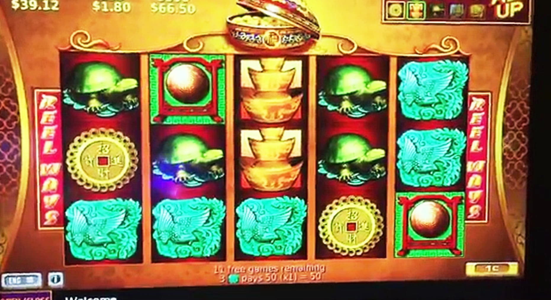 33 Free spins no deposit at Estonia Casino 