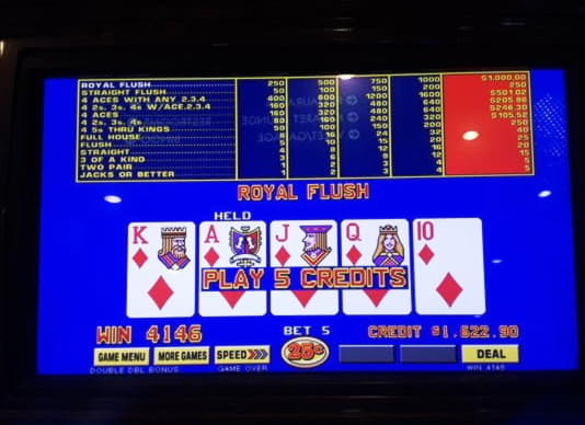 22 Free Spins at Lucky Nugget Casino