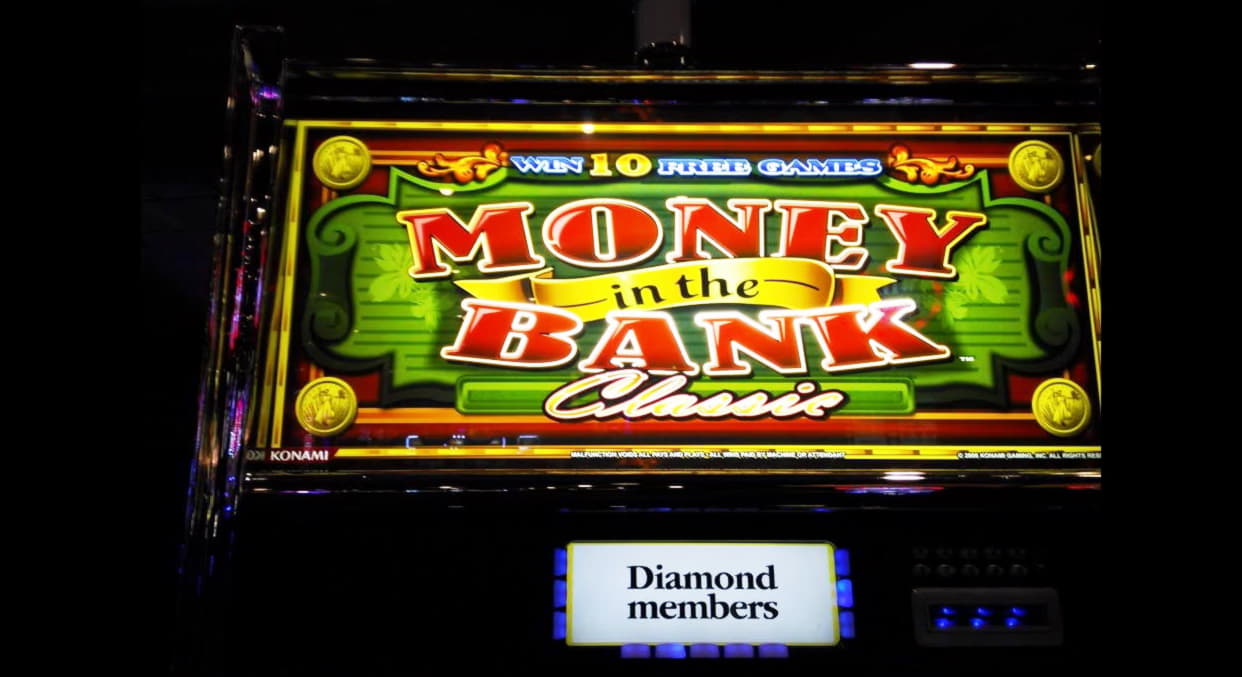 $120 Casino tournaments freeroll at CasiPlay Casino