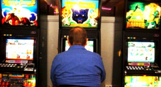 230 free casino spins at CasiPlay Casino
