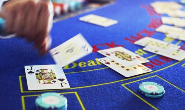 EUR 655 casino chip at Gratorama Casino