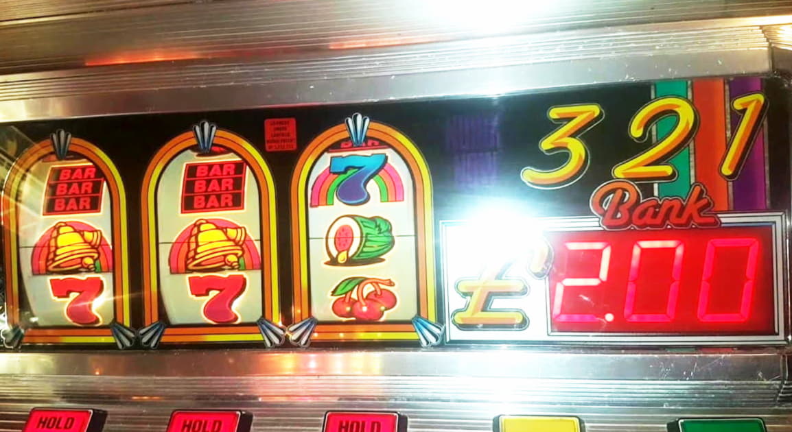 135 Free spins at Omni Slots Casino