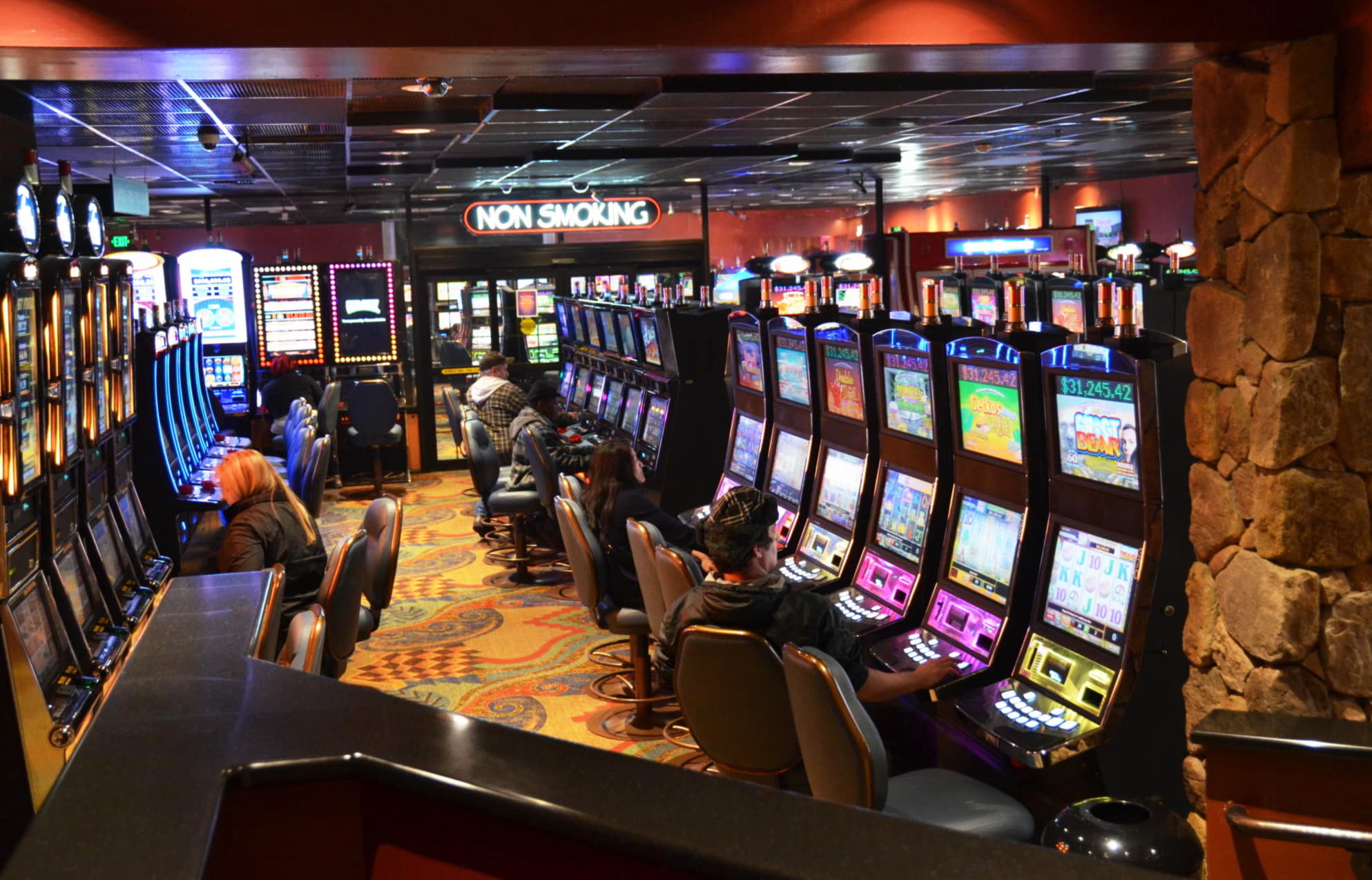715% Deposit match bonus at Jackpot City Casino