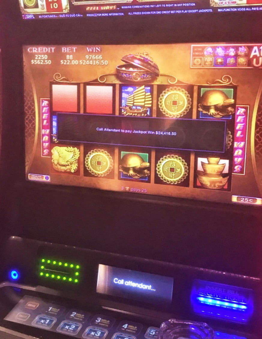 EUR 4750 No Deposit Casino Bonus at Red Flush Casino