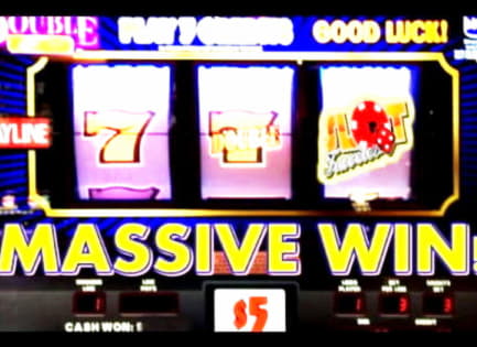 €680 Daily freeroll slot tournament at Guts Casino
