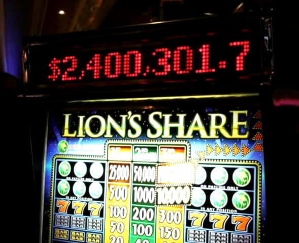 295 FREE SPINS at Lucky Nugget Casino