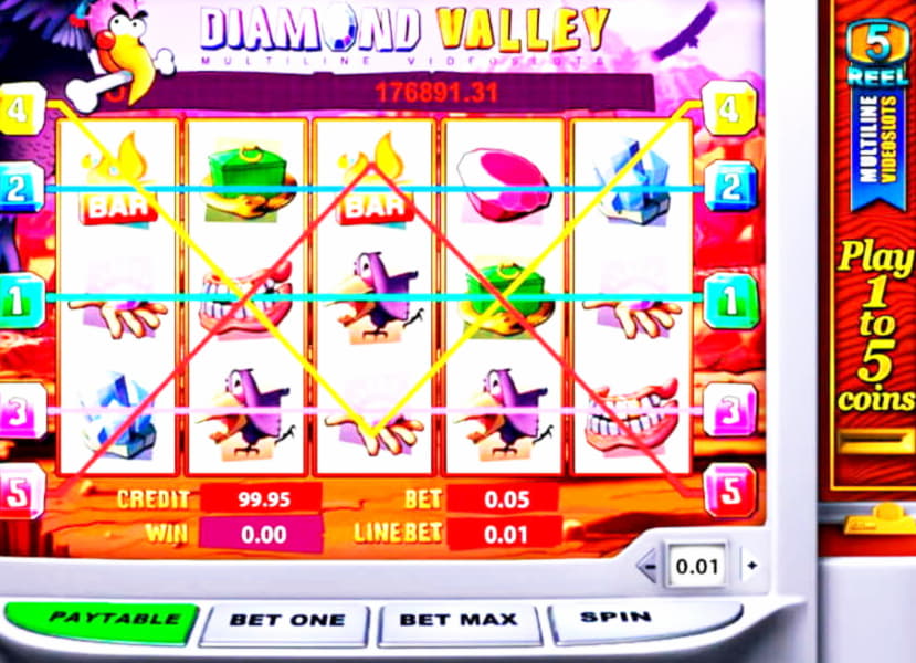 $605 Daily freeroll slot tournament at CasiPlay Casino