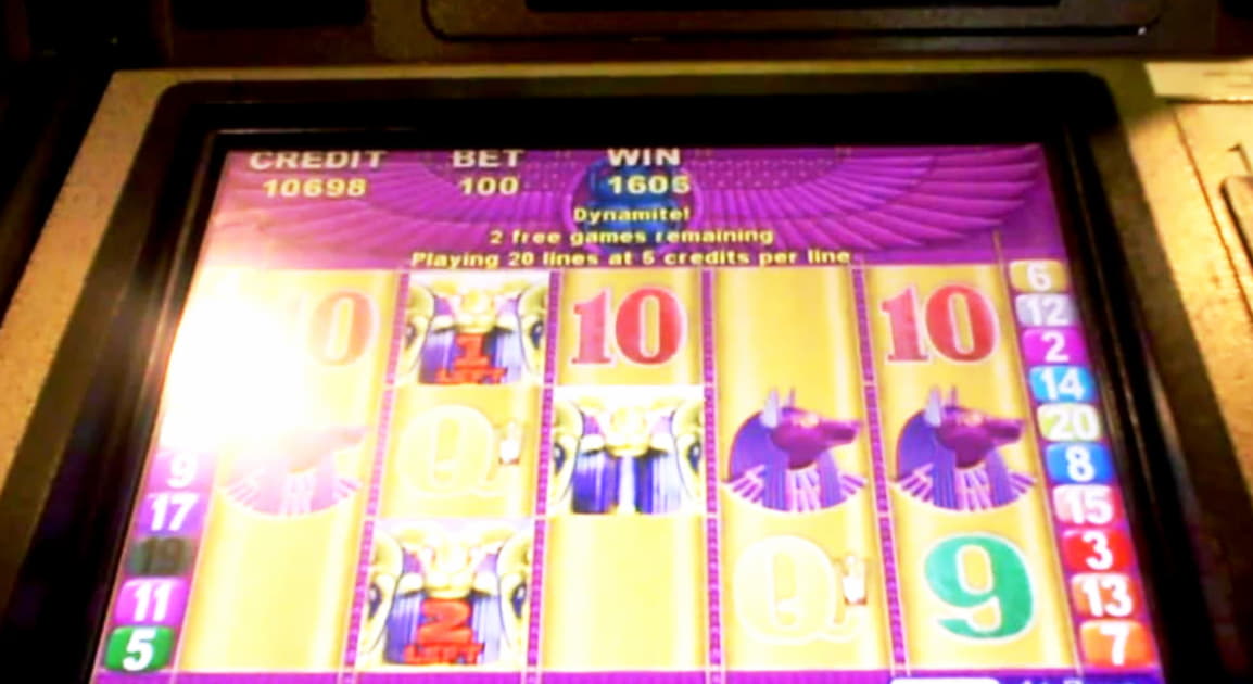 $755 Mobile freeroll slot tournament at Platinum Play Casino