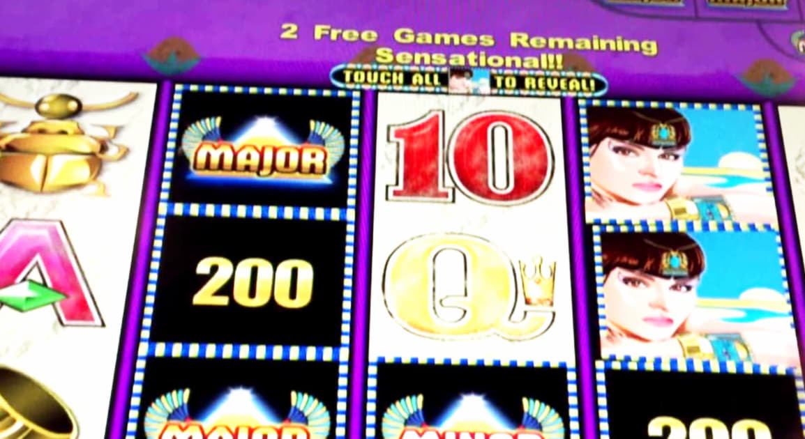 250 Loyal Free Spins! at CasiPlay Casino