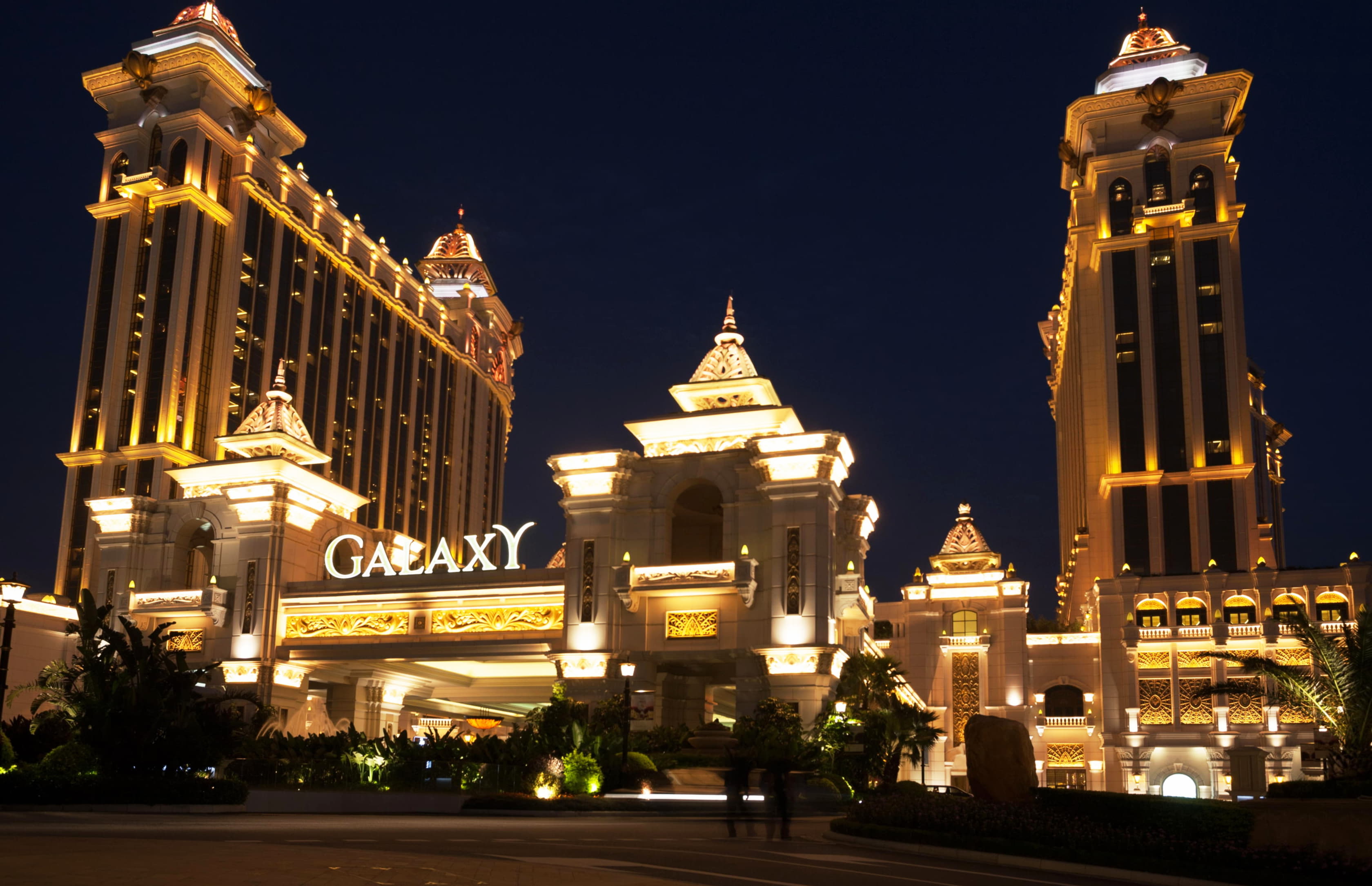 €680 Daily freeroll slot tournament at Platinum Play Casino