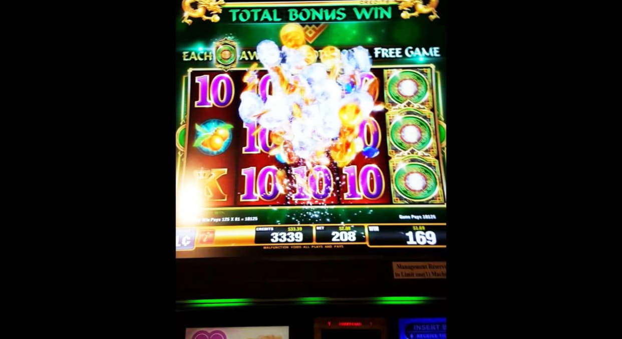 €720 Mobile freeroll slot tournament at Platinum Play Casino