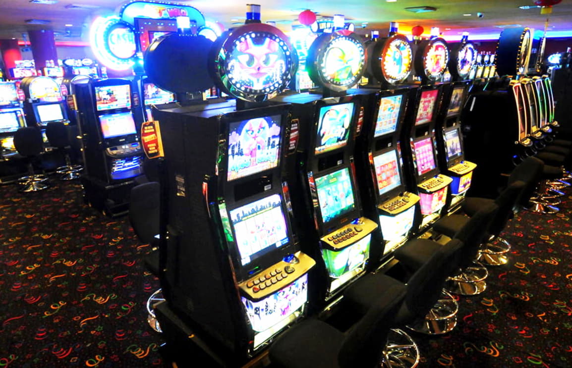 EUR 115 Mobile freeroll slot tournament at 888 Casino