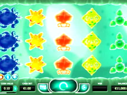 EUR 950 Mobile freeroll slot tournament at Platinum Play Casino