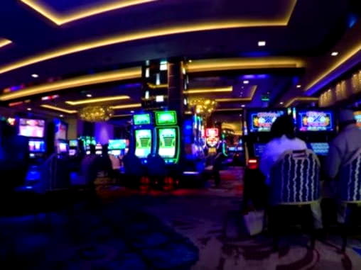 £385 free chip casino at 888 Casino