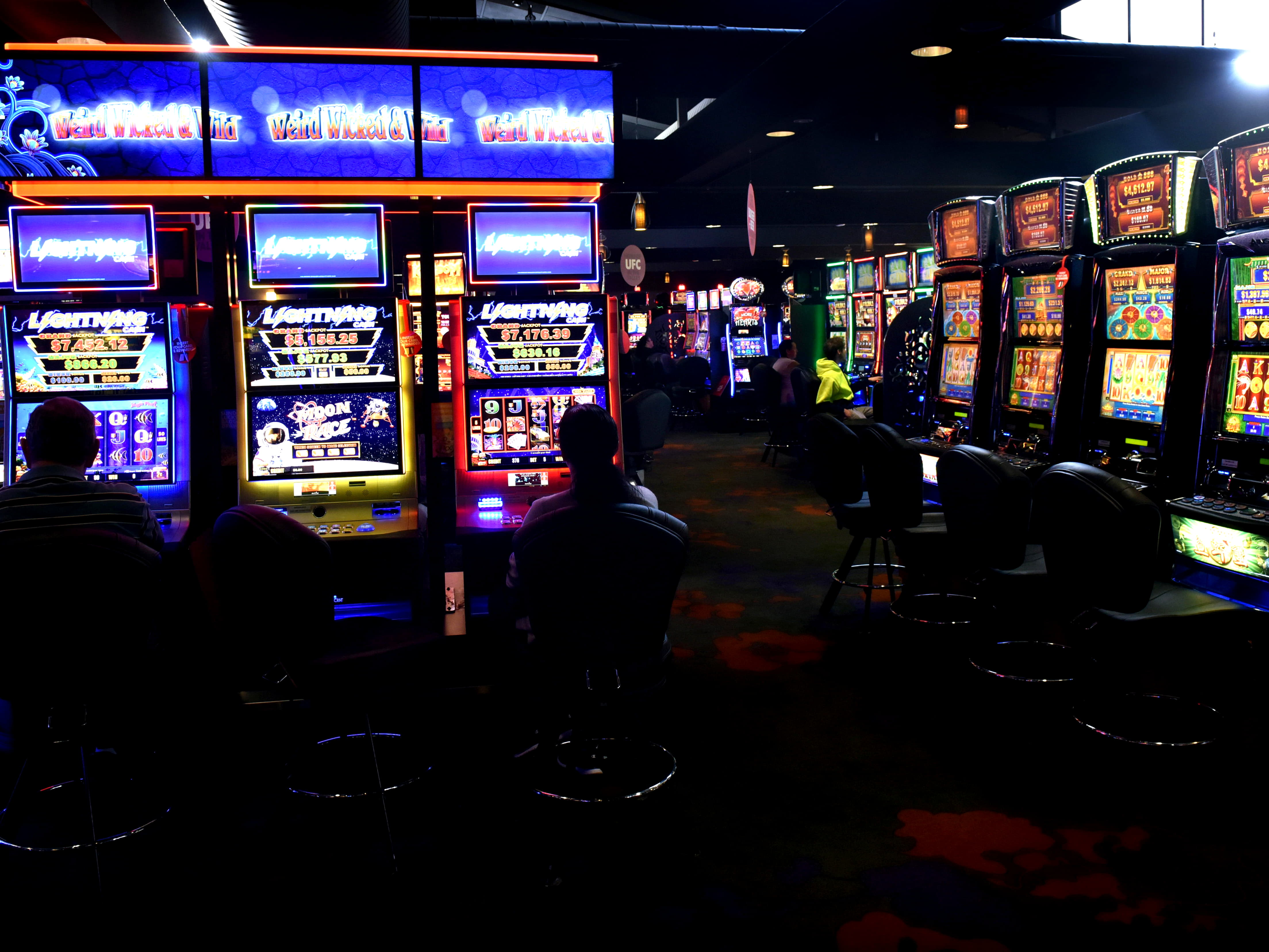 €3370 no deposit bonus casino at bWin Casino