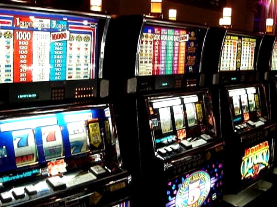 70 free spins no deposit at bWin Casino