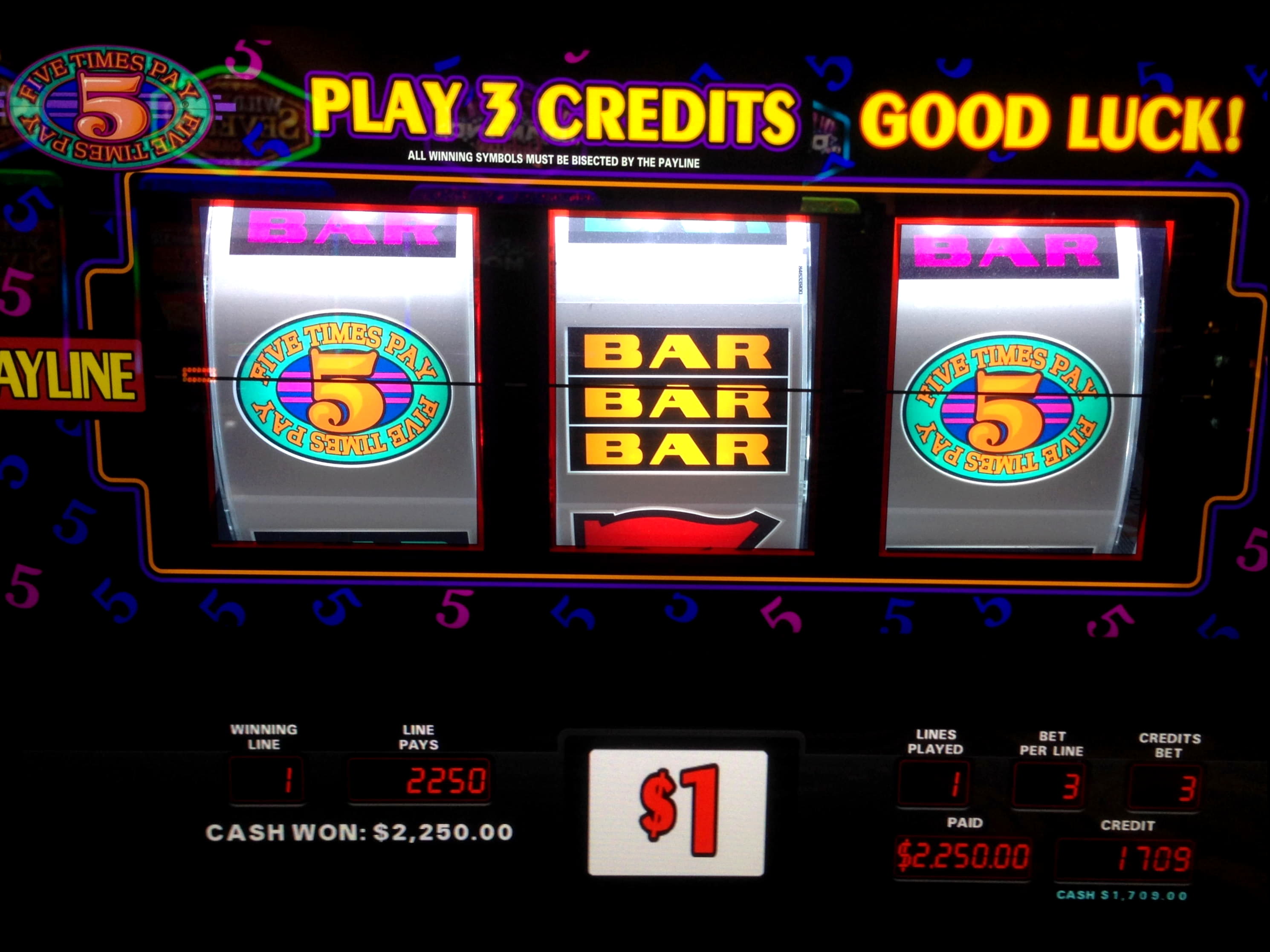 695% Deposit match bonus at Loki Casino