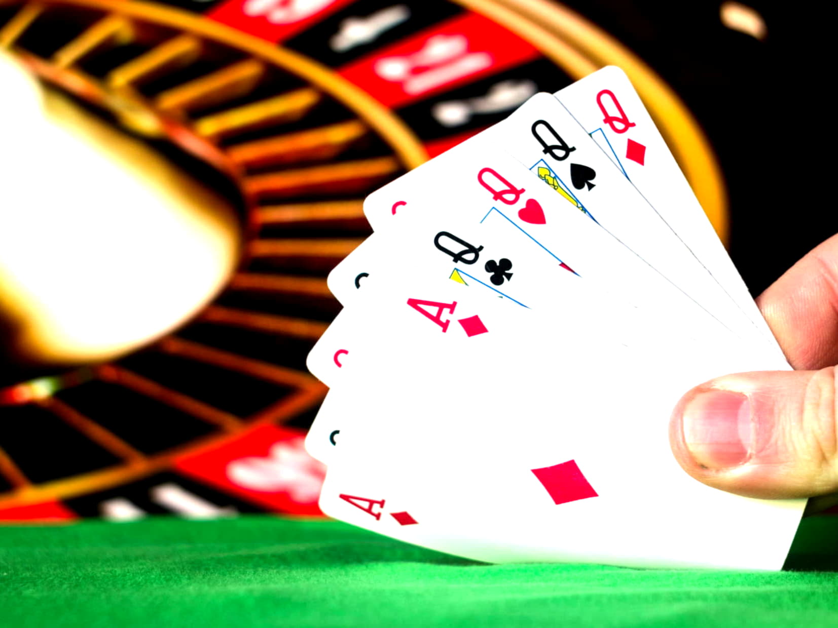 £215 Free Casino Tournament at Jackpot City Casino