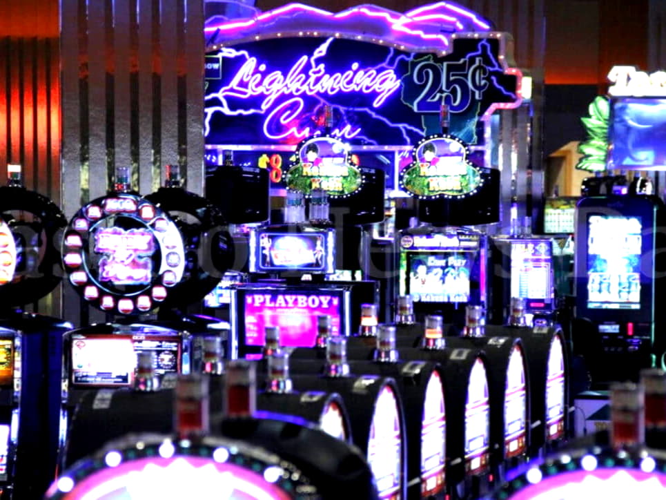 $4815 No deposit casino bonus at Omni Slots Casino