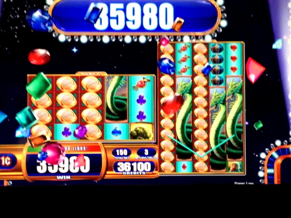 845% Deposit match bonus at Red Flush Casino