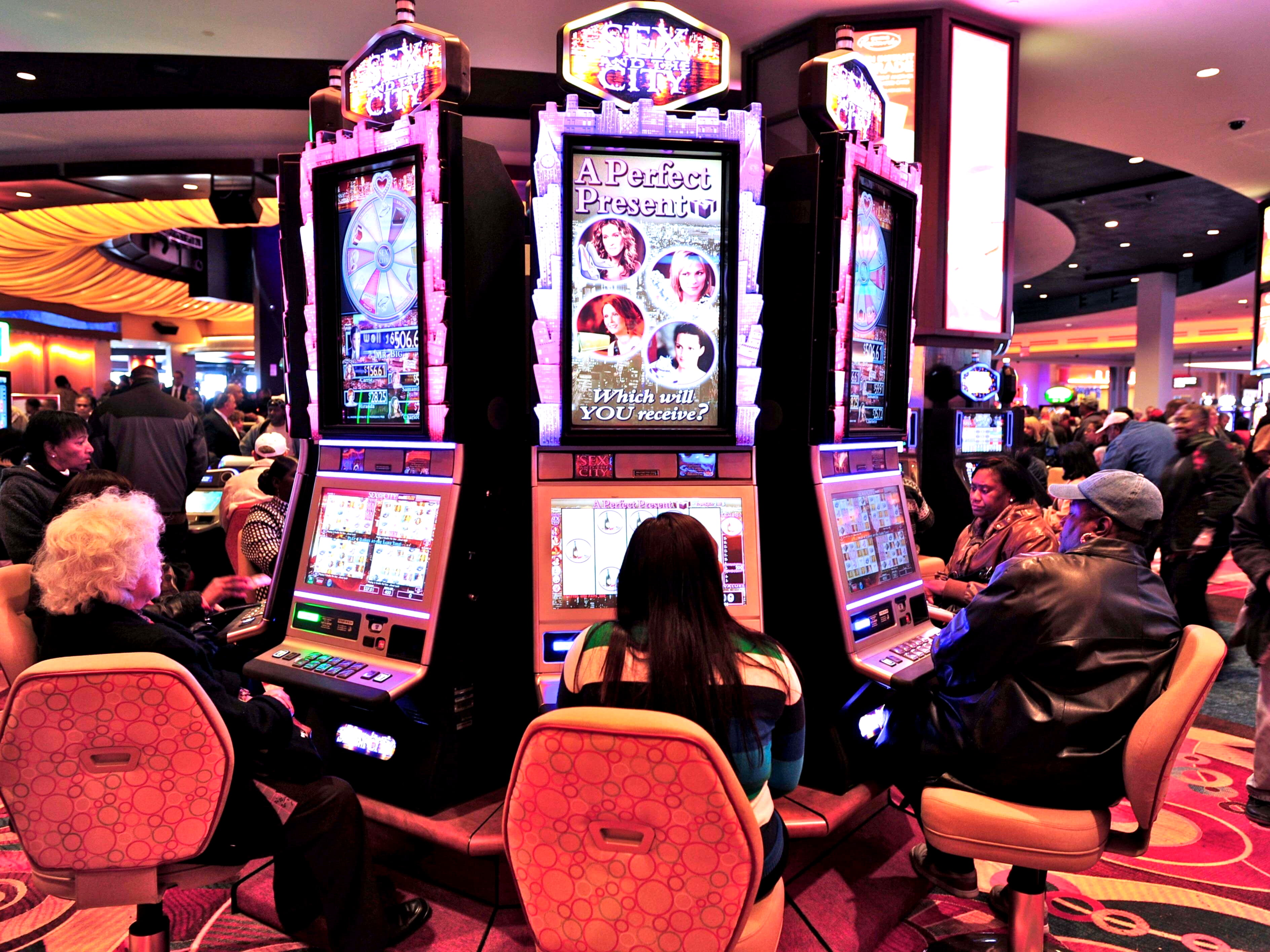 235% First Deposit Bonus at Omni Slots Casino