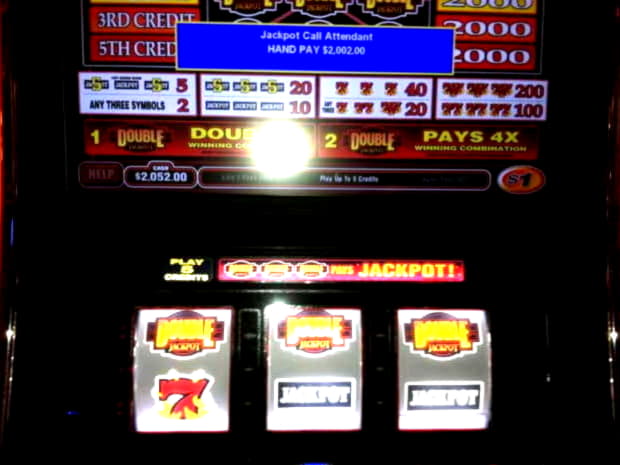 140 FREE Spins at Estonia Casino 
