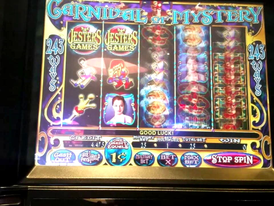 $445 Daily freeroll slot tournament at Guts Casino
