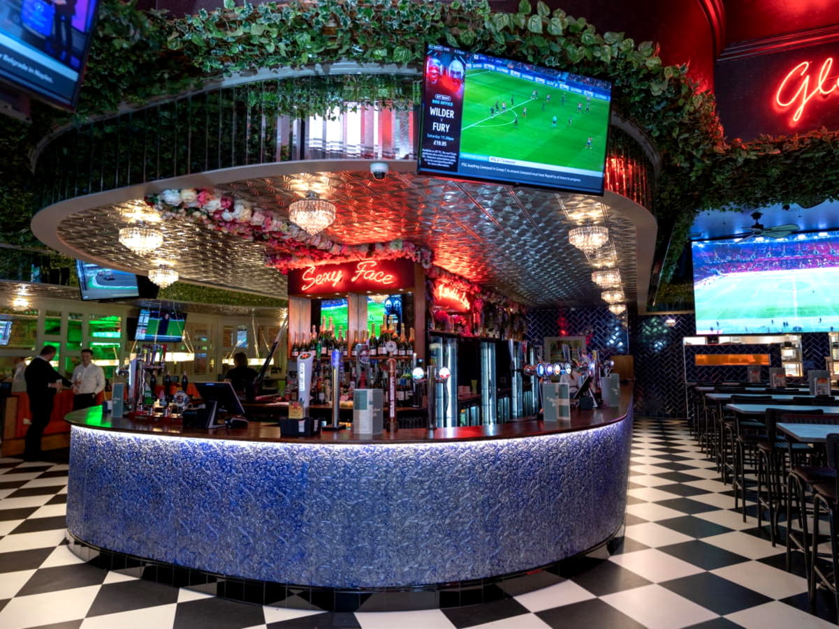 €905 Tournament at Guts Casino