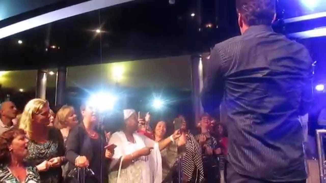 Gerard Joling TREED OP IN HOLLAND CASINO