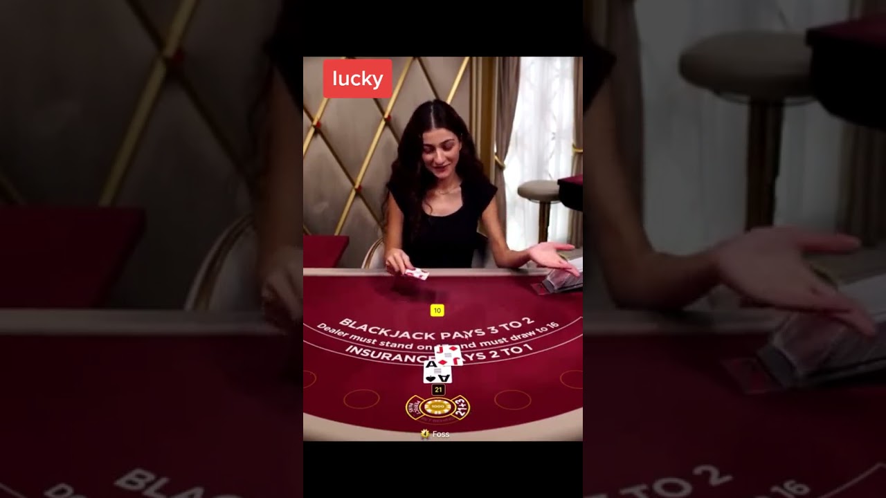 :LUCKY WIN IN LIVE BLACKJACK#shorts #casino #blackjack