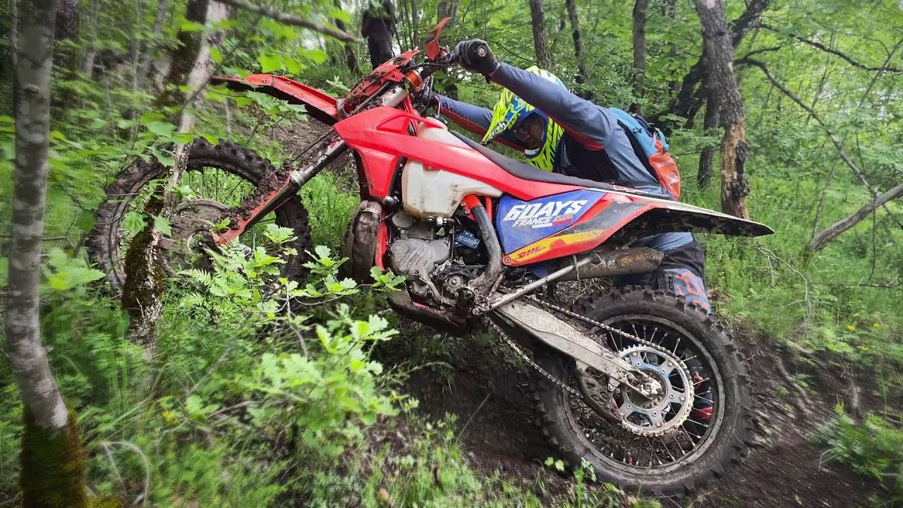 Enduro: Hard Moments