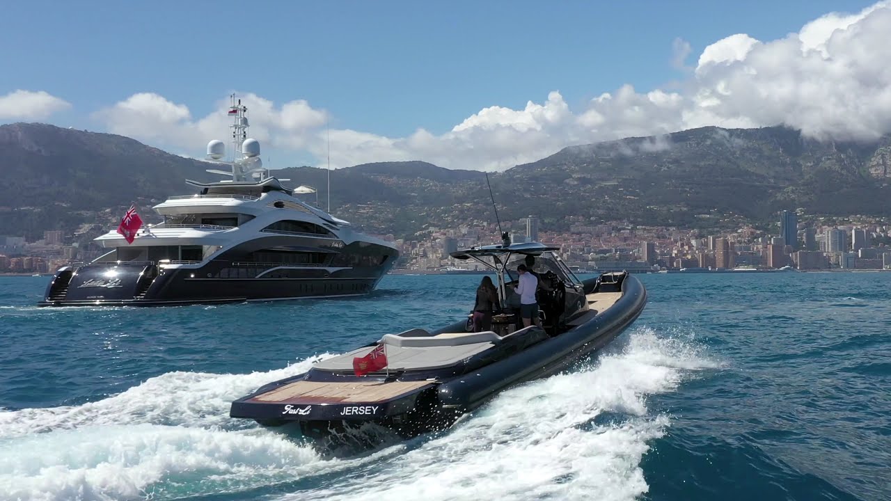 Heesen 50m MY Lady Li at anchor off Monaco 2021