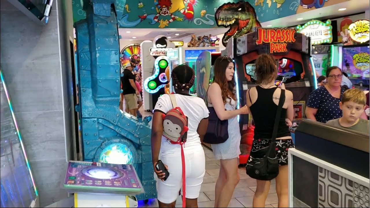 Video Game Arcade Tours - Worlds Largest McDonalds (Orlando, FL)