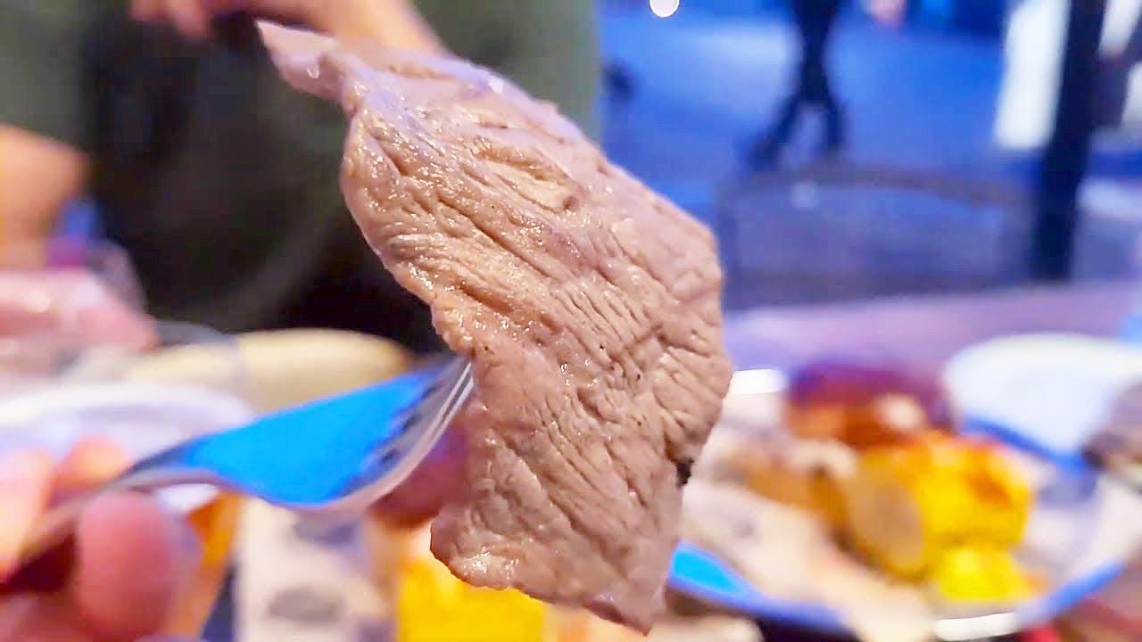 AMSTERDAM SNOB Street Food Tasting & Talk about Living in Amsterdam