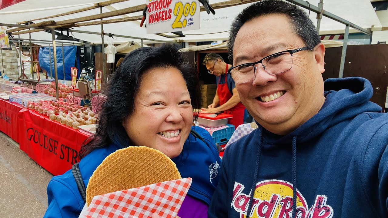 AMSTERDAM | Stroopwafels | Proffertjes | Working Windmill Tour | Albert Cuyp Market | Zaanse Schans