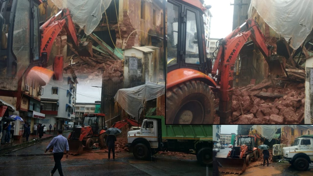 Portion of old building near Geeta Bakery collapses in Panjim | Goa News | Goemkarponn | 2021