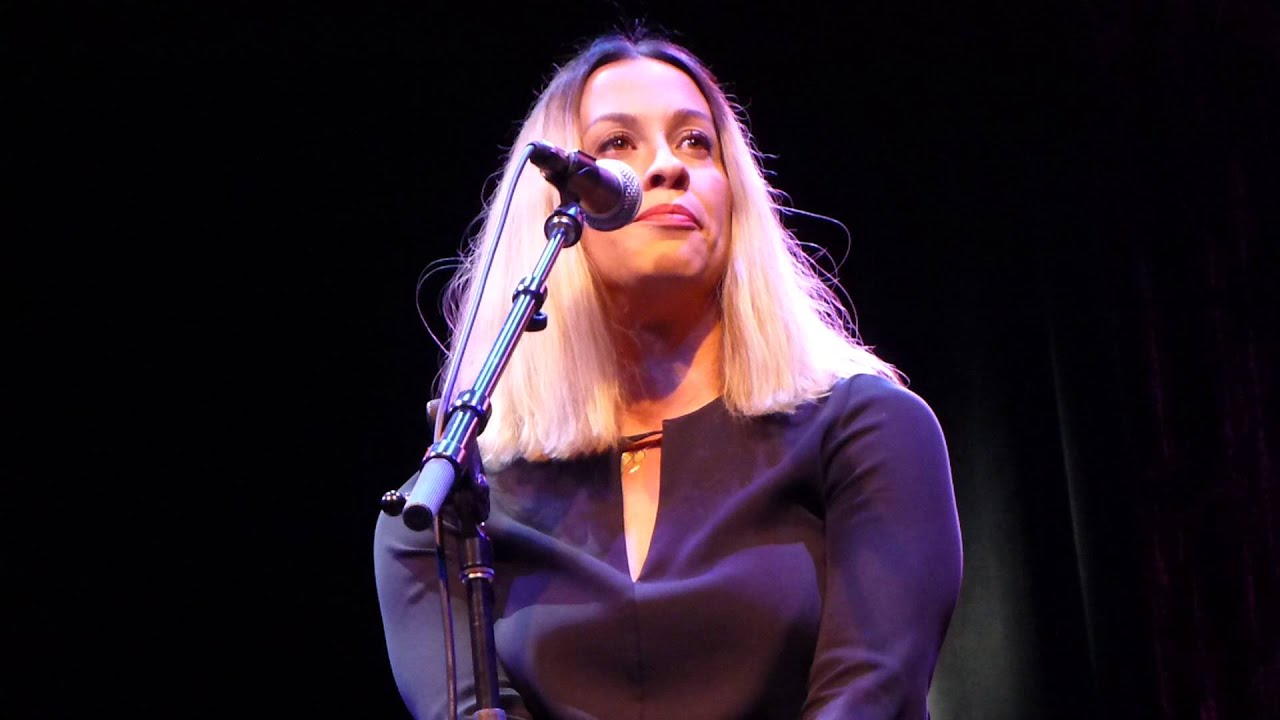 Alanis Morissette - 'Thank U' Live Seneca Niagara Casino, Niagara Falls, NY 10/04/2014 1080p HD