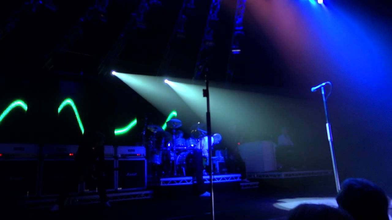 Status Quo "Down Down" Casino de Paris , Nov 20 2012