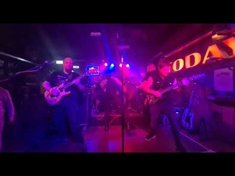 Metal Attack - Queen of the Reich (Queensrÿche)