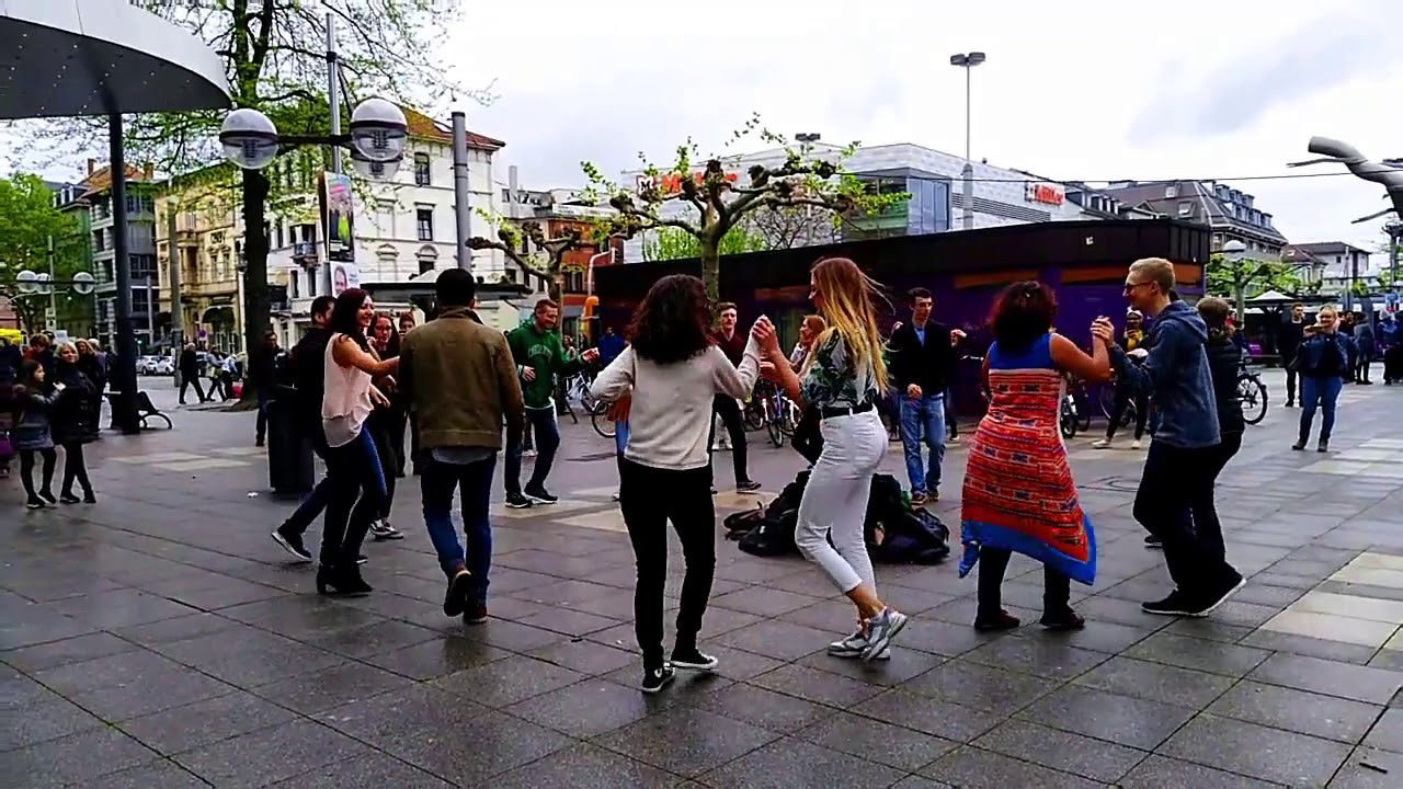 Rueda de Casino Flashmob Heidelberg 2019