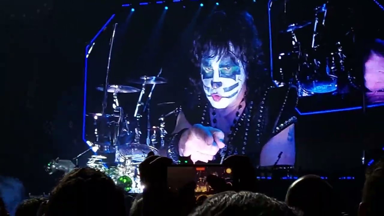 2022-07-21 KISS - Ziggo Dome Netherlands Psycho Circus & Eric Singer Drum Solo & 100000 Years