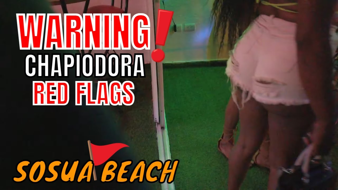 Chapiadora (GoldDigger) Alert auf RED LIGHT PARTY STRIPS, Strand von Sosua, Dominikanische Republik, Kolumbien